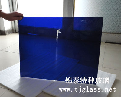 大板藍(lán)色鈷玻璃